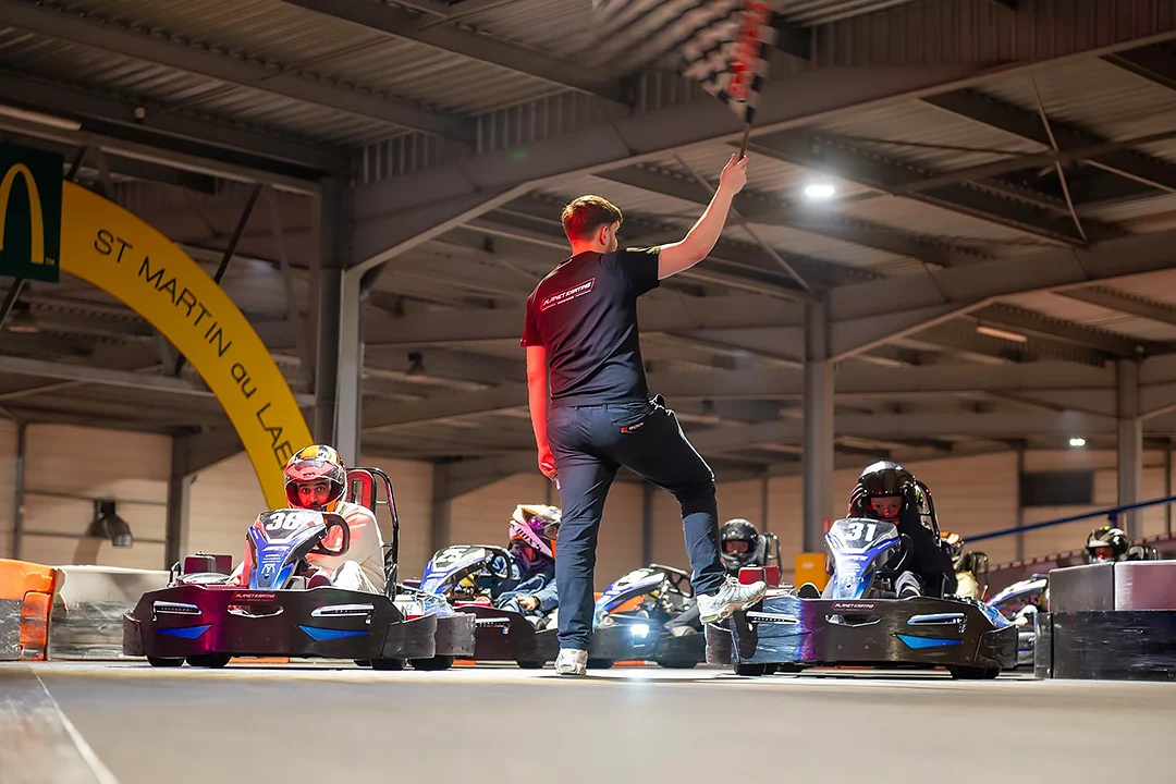 Piste Indoor - Planet Karting